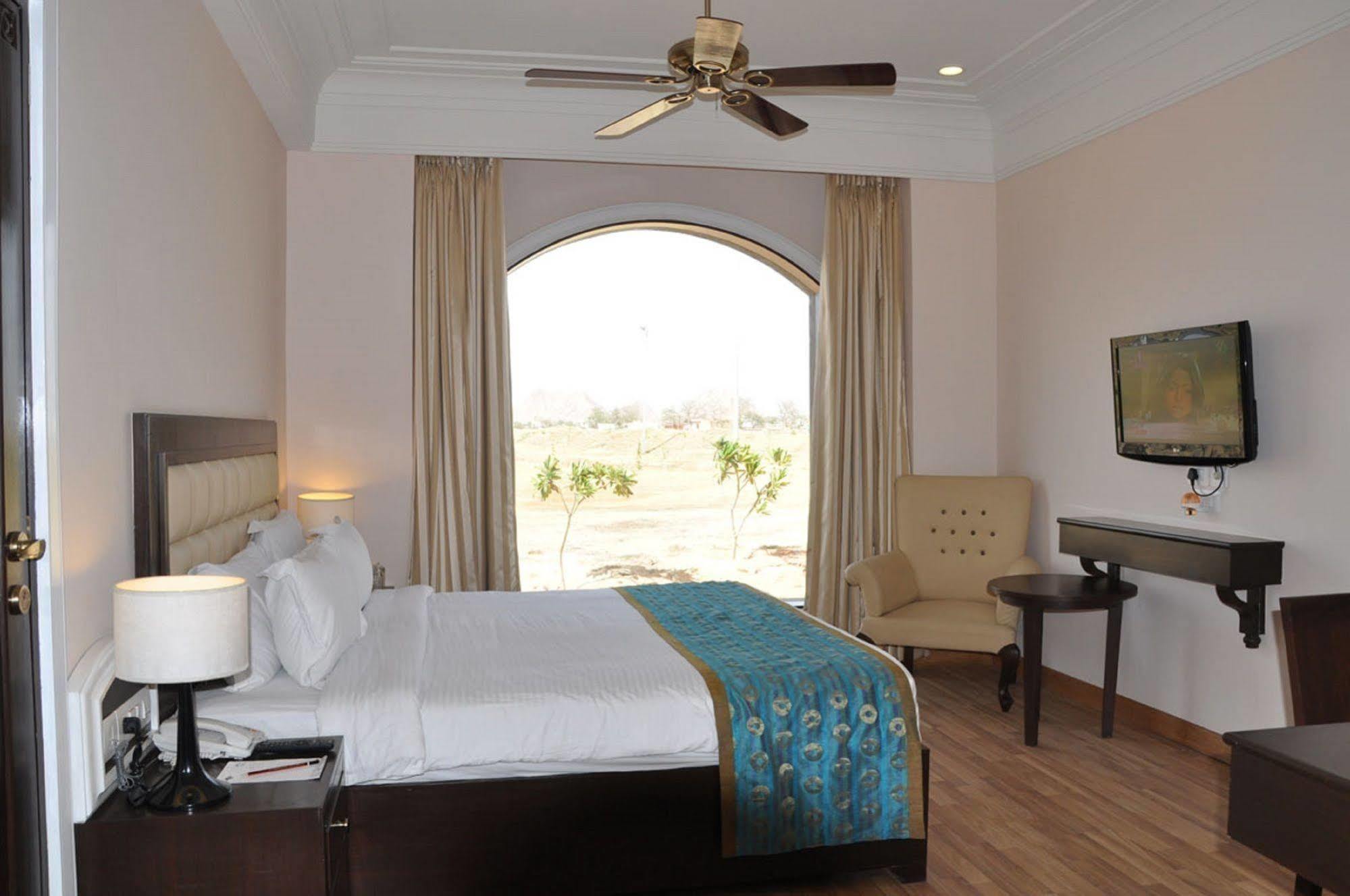 Cambay Resort Jaipur Luaran gambar
